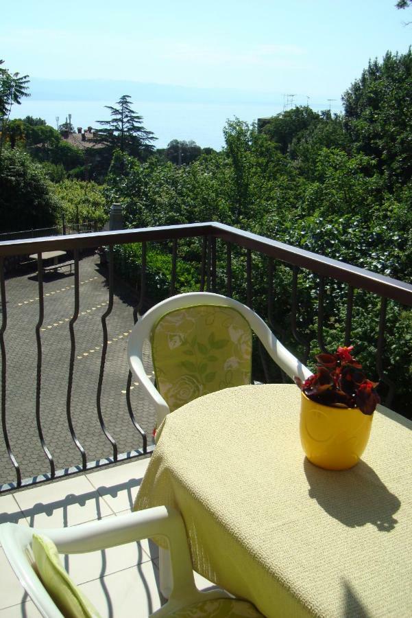 Apartment Branko With Free Parking Ічичі Екстер'єр фото