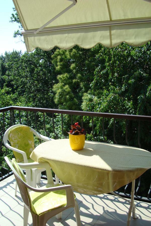 Apartment Branko With Free Parking Ічичі Екстер'єр фото